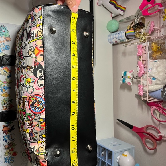 Tokidoki for Hello Kitty Circus theme bag - Picture 13 of 16